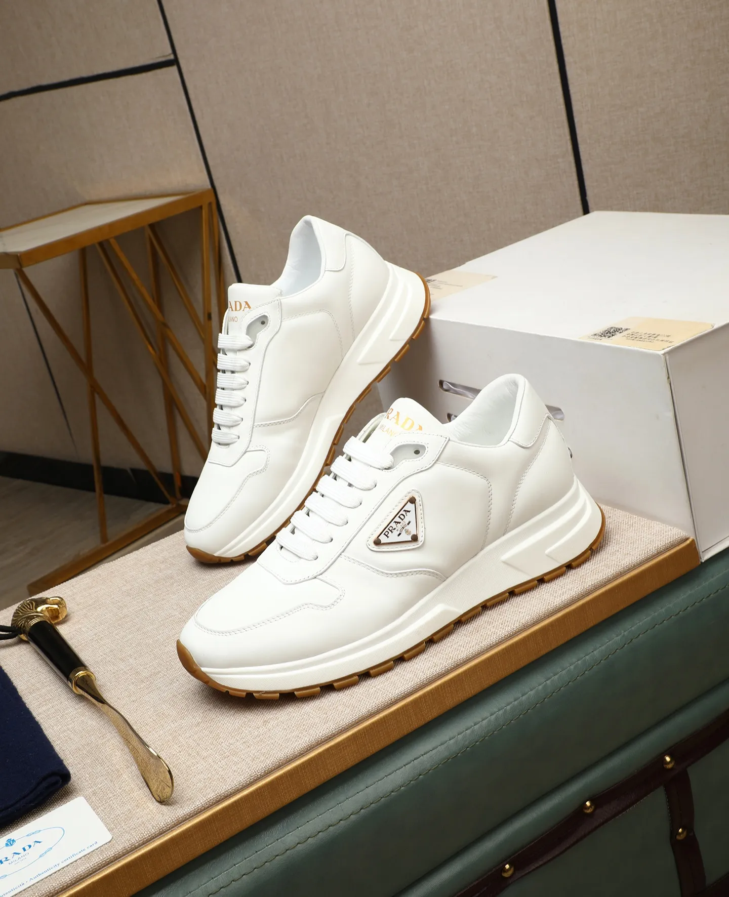 Men's shoes 💰540 🌹🌹[PRADA—Prada] 2025 latest model 🙈original replica! 👟👟👟Available here. The workmanship is top-notch. The upper is made from Italy. 🇮🇹Imported first-layer cowhide. ❗️Breathable genuine leather lining @Suitable for travel. The original version has an enlarged engraved sole, making it suitable for all kinds of travels, showing low-key luxury. Let quality speak for itself. Color: Size: 38-45